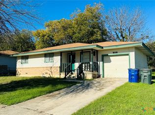 906 S 25th St, Copperas Cove, TX 76522