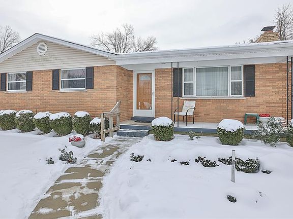3rd image of 7135 Jerry Dr