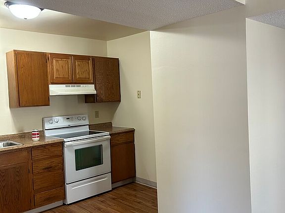 2nd image of 2611 S 8th St #B