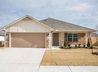 1742 Karrington Rd, Newcastle, OK 73065