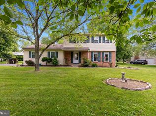 2068 Stewart Dr, Hatfield, PA 19440