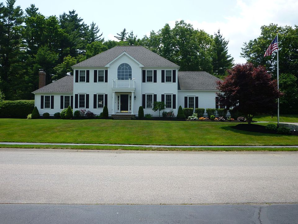 1st image of 40 Hunt Dr