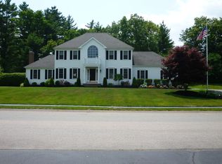 40 Hunt Dr, Stoughton, MA 02072