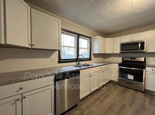 1216 Kentucky St APT B, Michigan City, IN