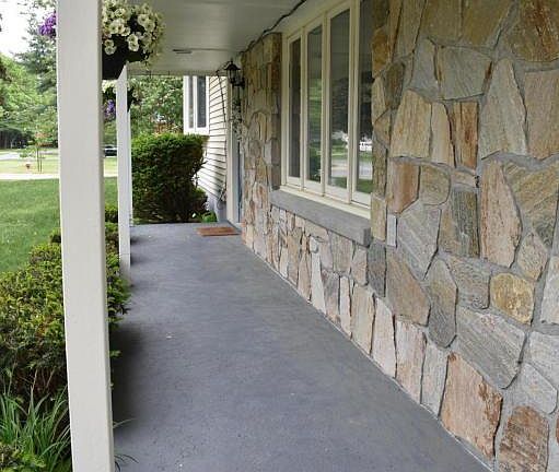 3rd image of 57 Helen Dr