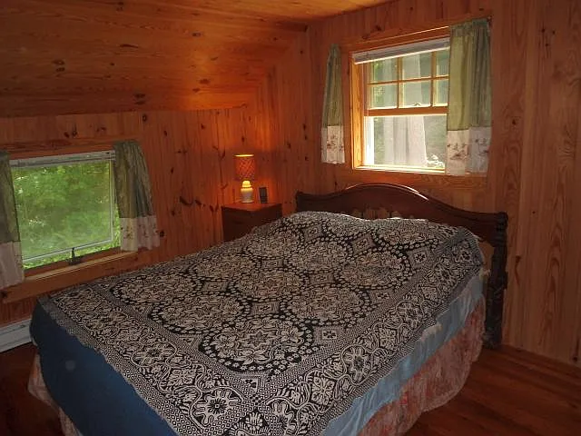 Upstairs bedroom #2