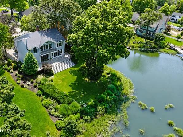 5 Grimes Rd, Old Greenwich, CT 06870