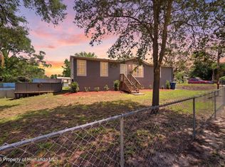 3183 Cedley Rd, Dade City, FL 33523