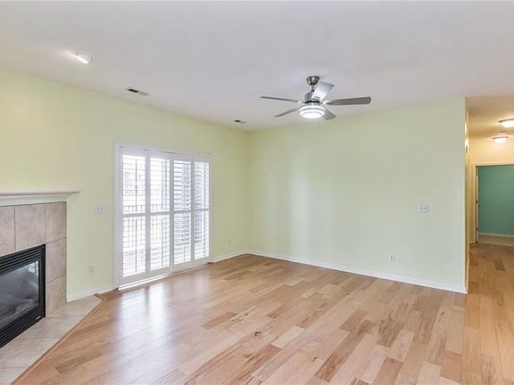 4th image of 6350 Coachlight Dr Unit 2206