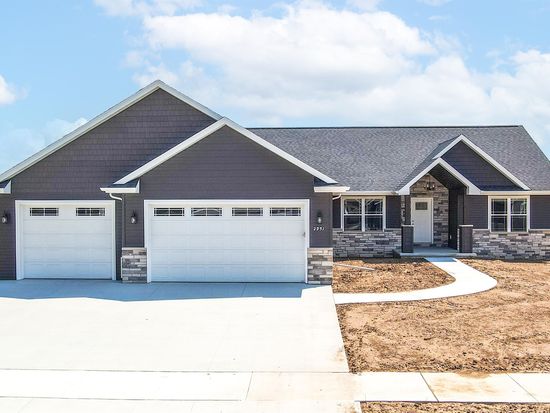 2951 E Sunstone Pl, Appleton, WI 54913