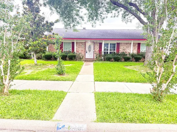 10307 Sagerock Dr, Houston, TX 77089