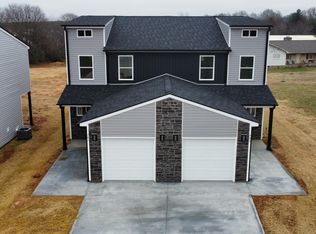 783 Berry Rd, Boiling Springs, SC 29316