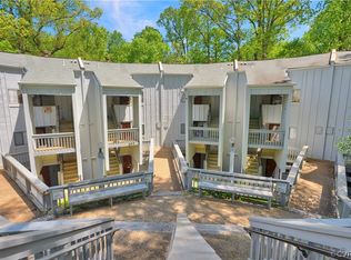 10112 Iron Mill Rd, North Chesterfield, VA 23235