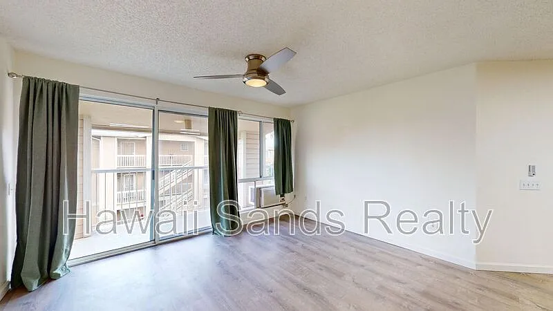 2 bed, 1.5 bath, 710 sqft, $2,750 — Photo 3