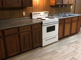 524 W 8th St, Grand Island, NE 68801