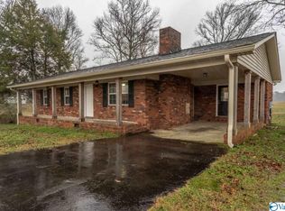 241 Rock City Rd, Section, AL 35771