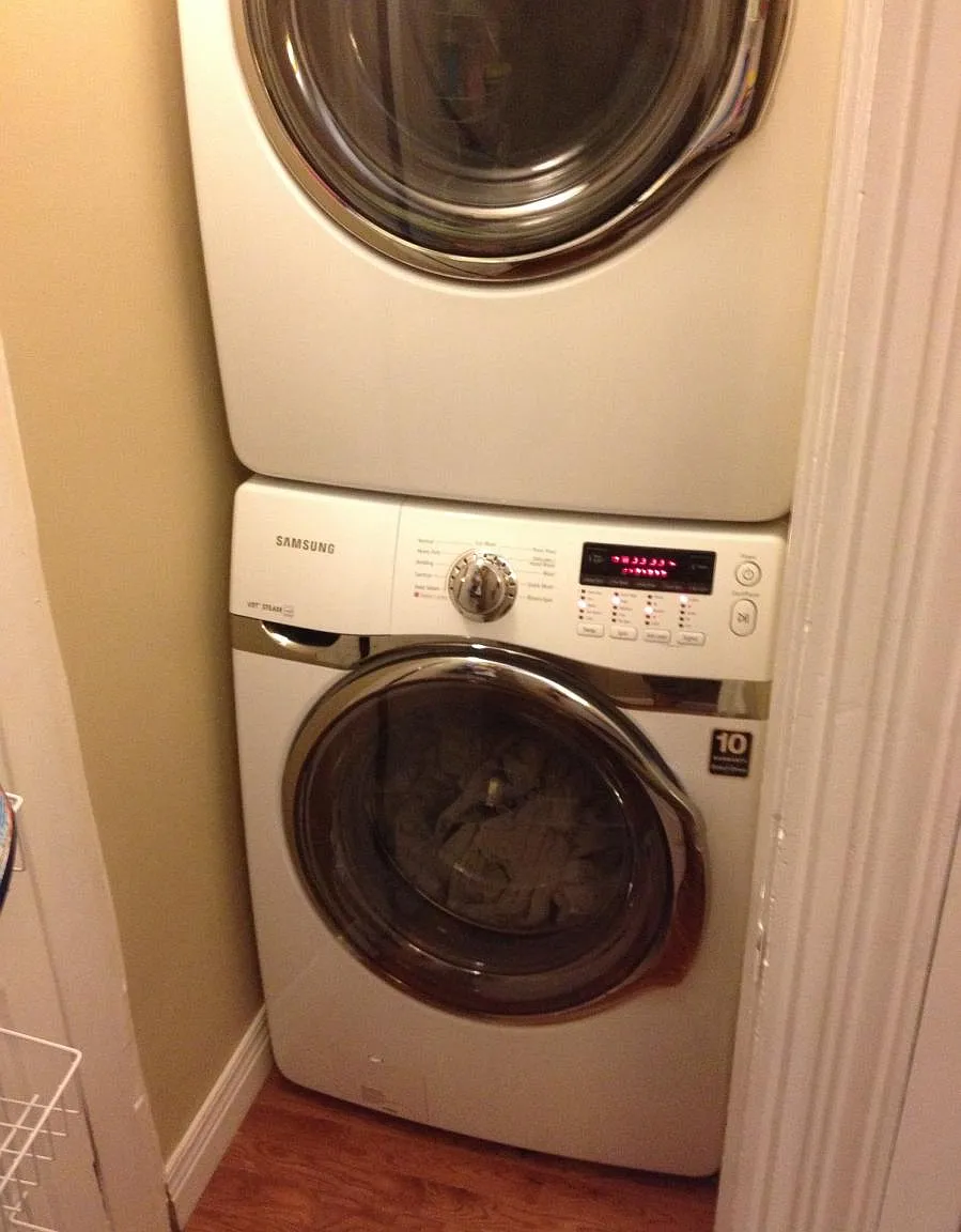 3 bed, 2000 sqft, $1,950 — Photo 3