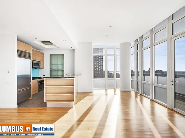 325 Fifth Avenue image 1 of 13