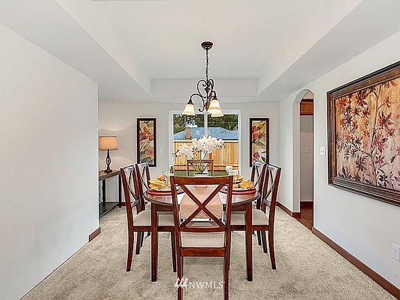 4th image of 17432 10th Avenue NE #A
