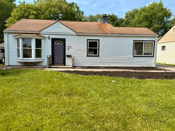 35 Grandmere Dr