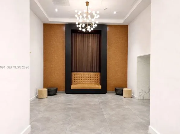 350 S Miami Ave APT 2215, Miami, FL 33130