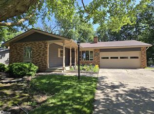2020 Edgewood Dr, Webster City, IA 50595