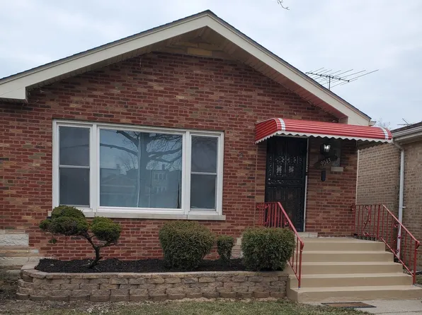 9043 S Blackstone Ave, Chicago, IL 60619