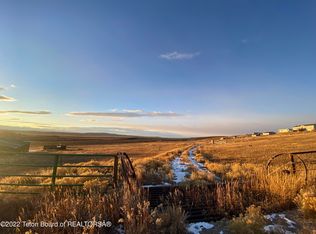 37 Shriver Ln, Pinedale, WY 82941