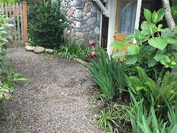 Path to separate private entrance