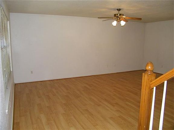 3rd image of 1711 Mimosa Ln