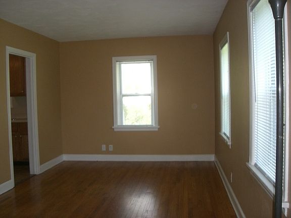 2nd image of 2303 Quincy Cir
