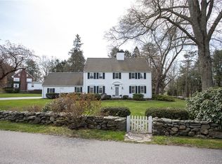 33 Coit Ln, Norwich, CT 06360