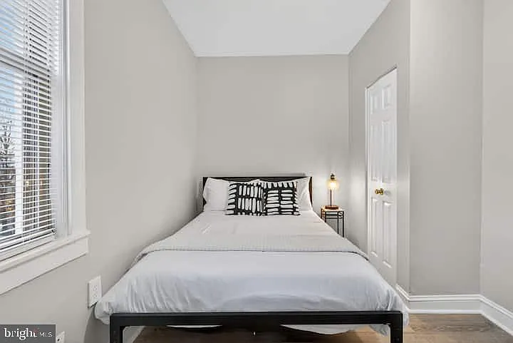 1119 Montello Ave NE — Photo 49