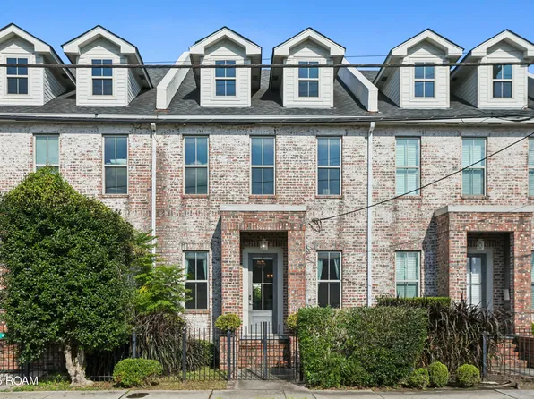 1505 Robert C Blakes Sr Dr, New Orleans, LA 70130