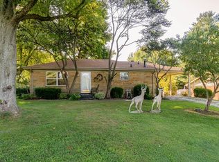 2700 Burton Rd, Utica, KY 42376