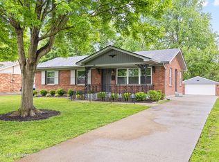 6812 Creston Dr, Louisville, KY
