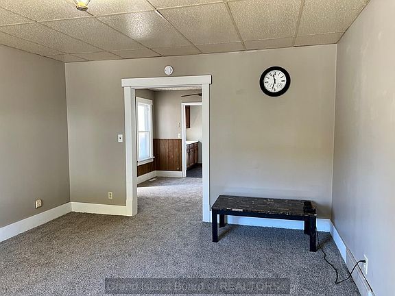 3rd image of 130 N Grace Ave