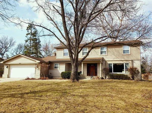 25329 Leestock Ct, Farmington Hills, MI 48336