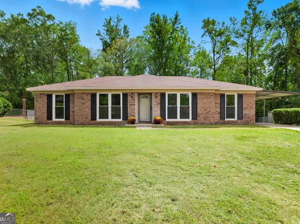 2501 White Chapel Dr, Columbus, GA 31907