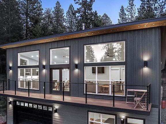 3rd image of 41002 Canyon View Cir
