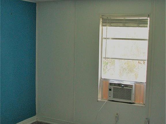 5th image of 61060 N 31st St