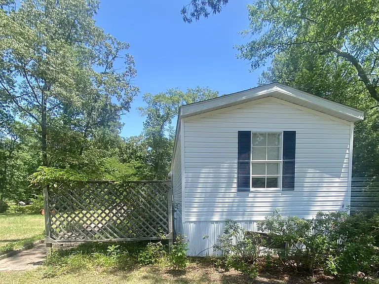 2894 Lake Upchurch Dr — Photo 5