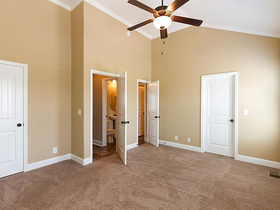 5th image of 155 Matheson Dr