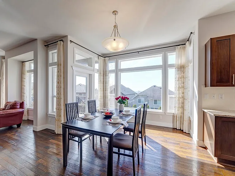 3470 Stephens Ct — Photo 4