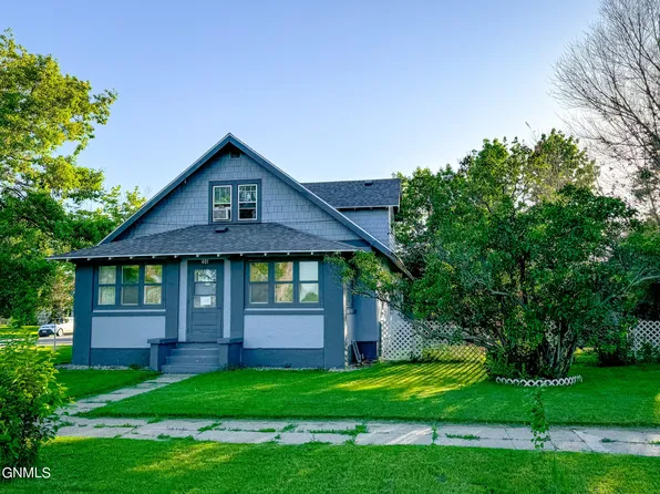 401 5th Ave W, Williston, ND 58801