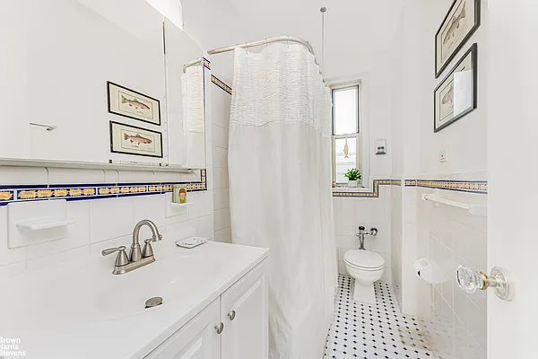 Sold by Brown Harris Stevens | media 19