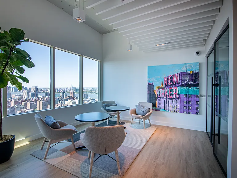 315 W 33rd St #35H — Photo 17