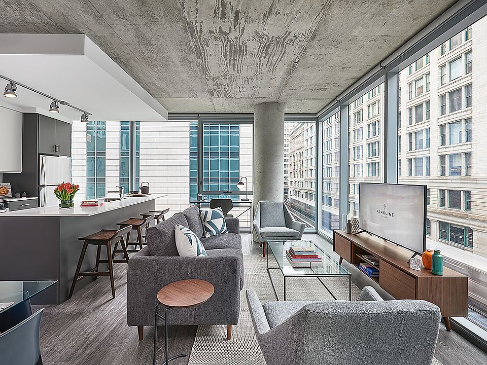 1st image of 151 N Wabash Ave #606