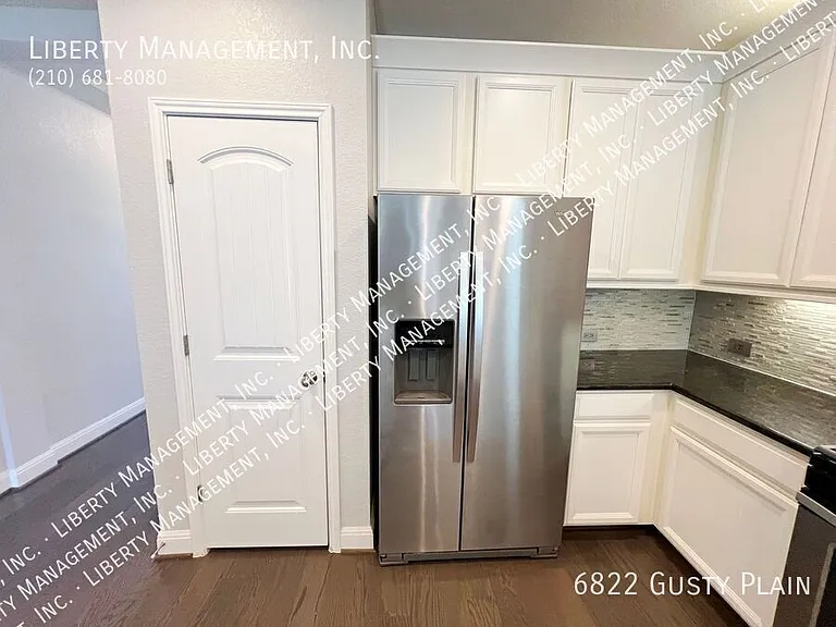 6822 Gusty Pln — Photo 4