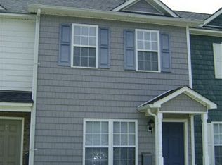 60 Rainbow Dr APT 3, Jacksonville, NC 28546